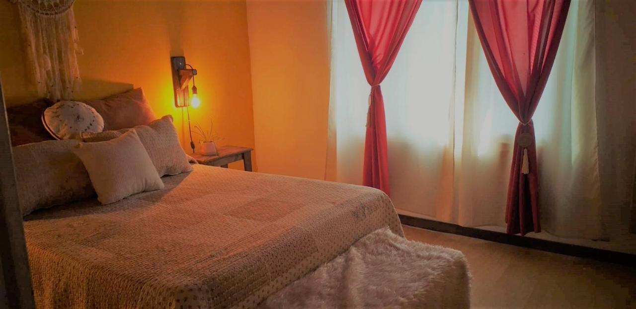 Casa Rural Bella Zaira 엘 칼라파테 외부 사진